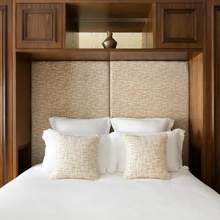 Апартаменты Highstay - Luxury Serviced - Place Des Victoires Париж