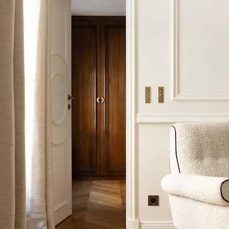 Апартаменты Highstay - Luxury Serviced - Place Des Victoires
